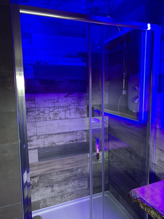 Breeze Suites - Luxury Group Accom - Sleeps 19 黑潭 外观 照片